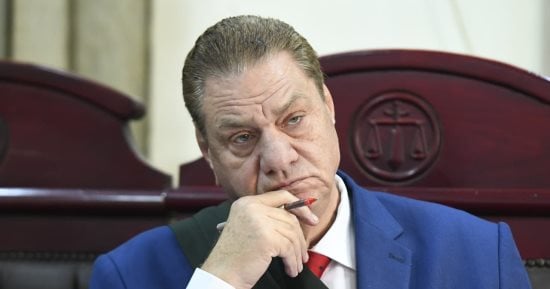 اليوم..محاكمة موظف بمحافظة القاهرة بتهمة تزوير شهادة الدكتوراه