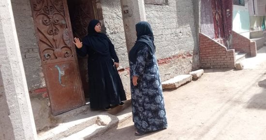 16 ألفا و630 مستفيدا.. القومي للمرأة ينفذ حملات طرق الأبواب ببني سويف.. صور