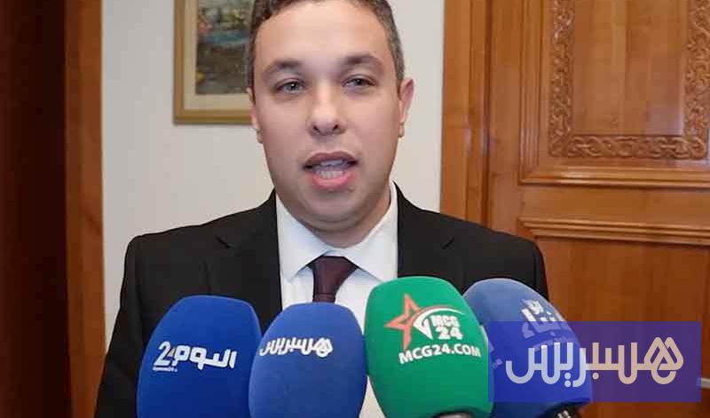 عبقري يكشف رؤية جديدة للشباب