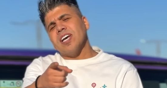 الاقتصادية تحدد مصيرالمتهم بسب وقذف عمر كمال بعد حبسه 6 أشهر