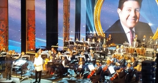 على الحجار: هانى شاكر يحتاج ألف مهرجان باسمه ولا يختلف أحد على إنسانيته