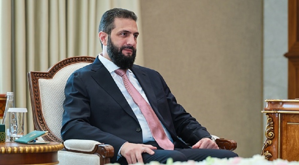 الرئيس السوري يزور مقام السيدة زينب في العراق